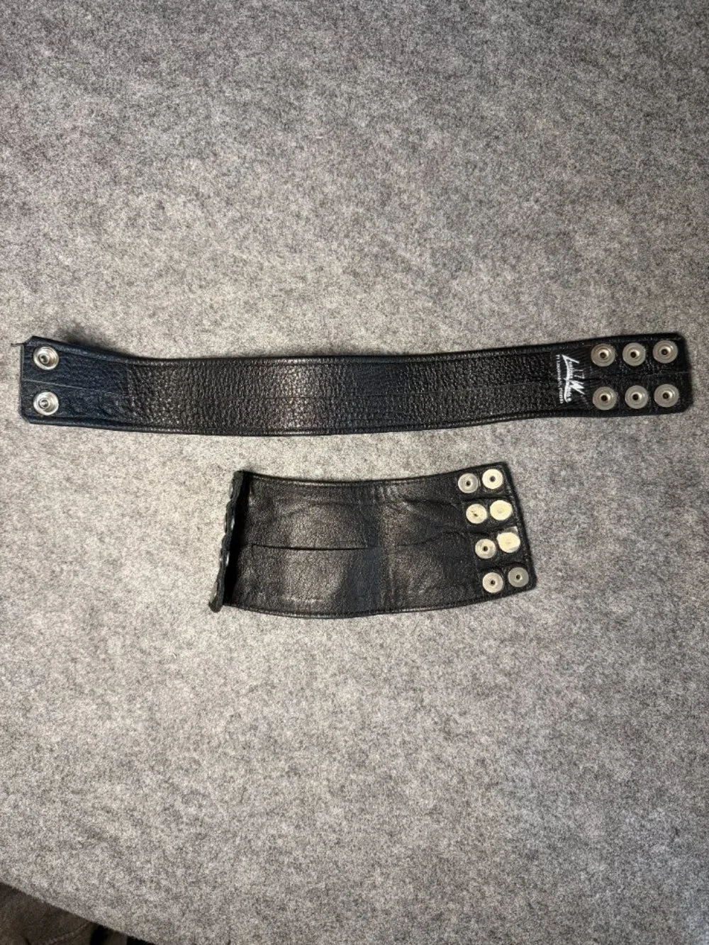 Leatherwerks Fort Lauderdale Leather Arm Cuff and Wrist Cuff Set Black